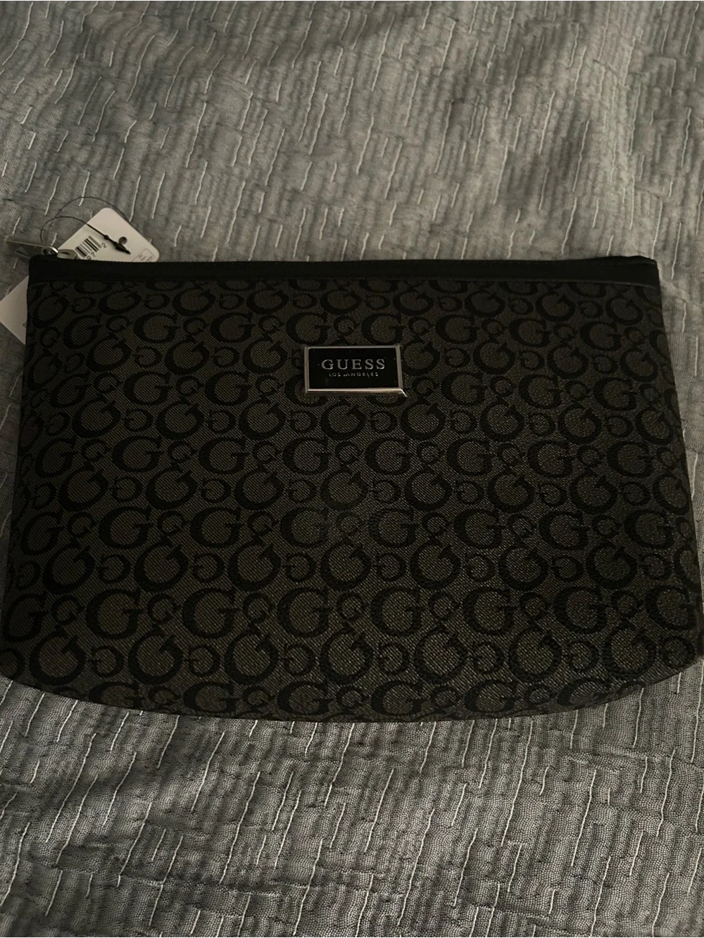 Guess brand new